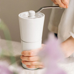 Hario Simply Ceramic - moedor de café