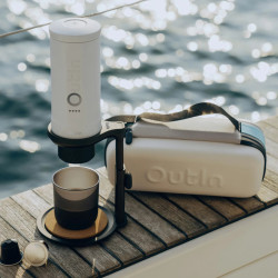 OutIn Nano 2 (Pearl white) - cafeteira de viagem