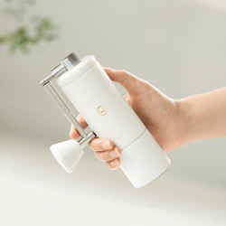 Timemore Chestnut C5 PRO (branco) – moinho de café