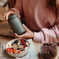 Wacaco Prestina (sage green) – uma cafeteira portátil